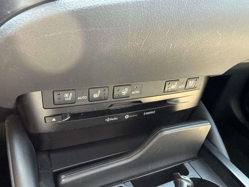 Used 2020 Lexus ES 350 Premium w/ Premium Package image 24