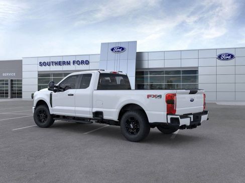 New 2025 Ford F350 XL w/ STX Appearance Package AWD/4WD image 4