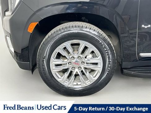 Used 2023 GMC Yukon XL SLT w/ SLT Premium Package image 36