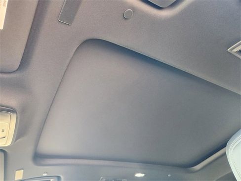 New 2026 Buick Enclave Sport Touring w/ Power Package image 18