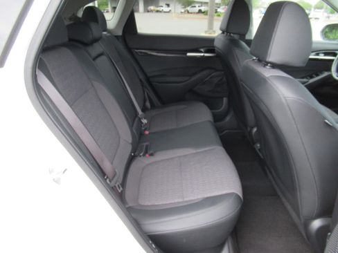 Used 2024 Kia Seltos S FWD image 29