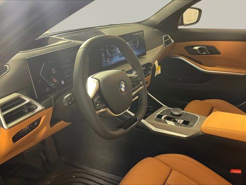 Certified 2025 BMW 330i xDrive Sedan image 14