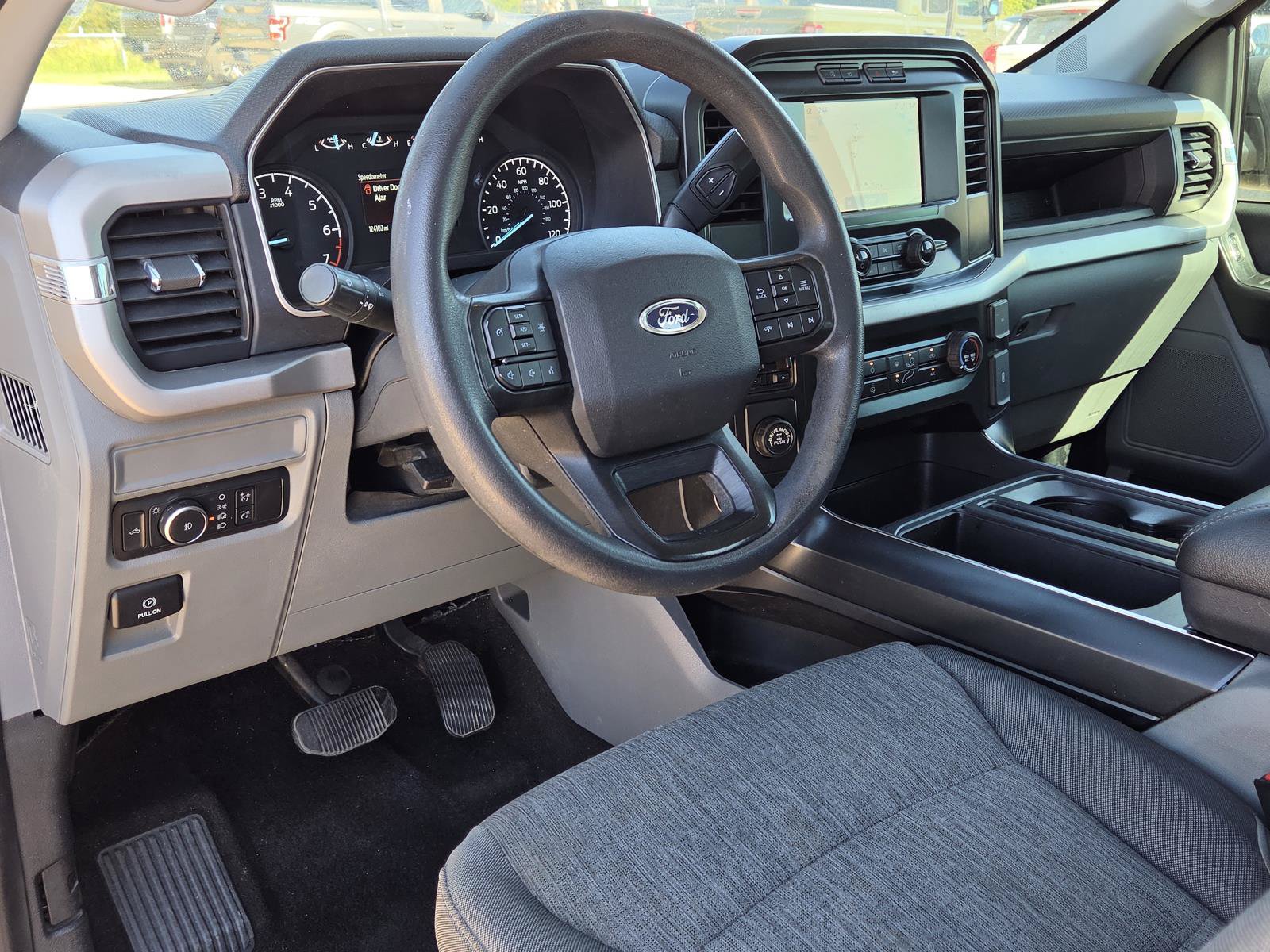 Used 2022 Ford F150 XL w/ Trailer Tow Package RWD image 28