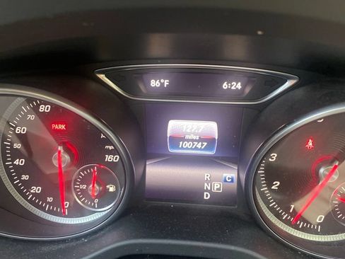 Used 2018 Mercedes-Benz GLA 250 image 7