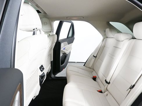 Certified 2025 Mercedes-Benz GLE 450e 4MATIC image 19