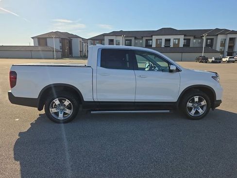 Used 2025 Honda Ridgeline RTL image 14