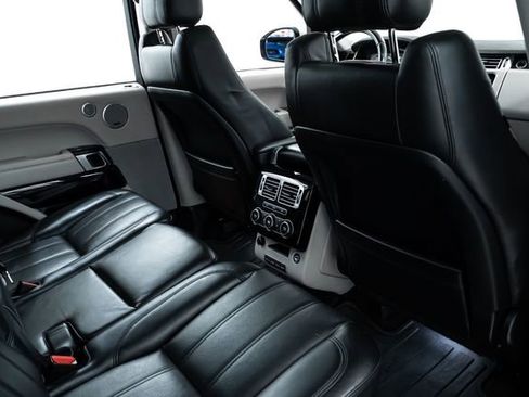 Used 2014 Land Rover Range Rover Supercharged image 24
