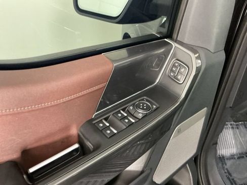 Used 2022 Ford F150 Lariat AWD/4WD image 13