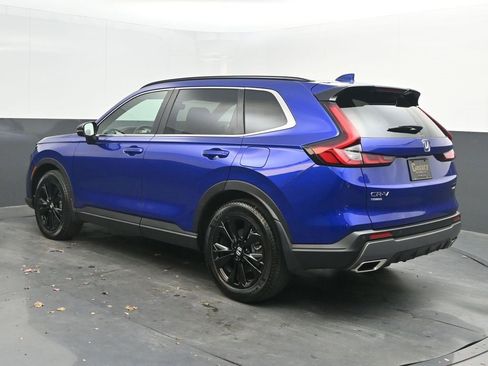 Used 2024 Honda CR-V Sport Touring image 5