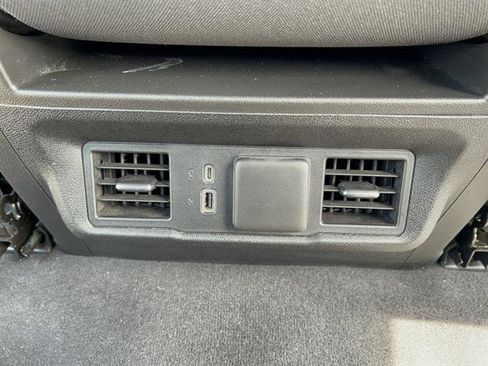 Used 2023 Chevrolet Silverado 1500 LT image 20