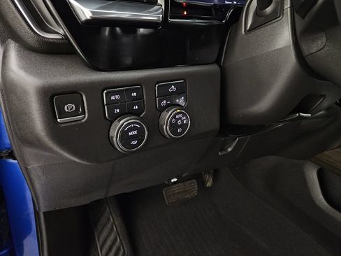 Used 2023 Chevrolet Silverado 1500 LT Trail Boss w/ LPO, Dark Essentials Package AWD/4WD image 20