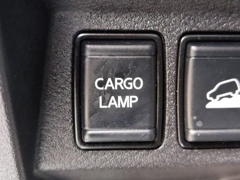 Used 2024 Nissan Frontier SV w/ Technology Package AWD/4WD image 36