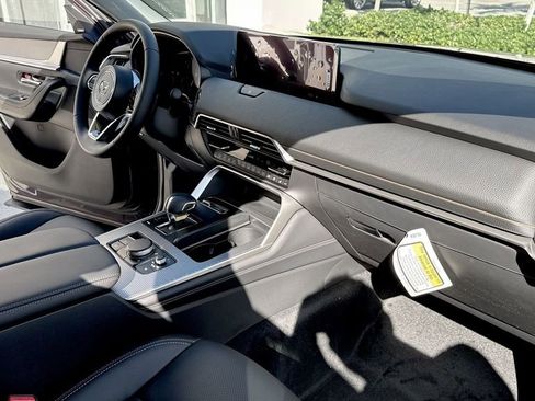 New 2026 MAZDA CX-90 Plug-In Hybrid w/Premium Sport AWD/4WD image 32
