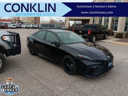Used 2025 Toyota Camry SE