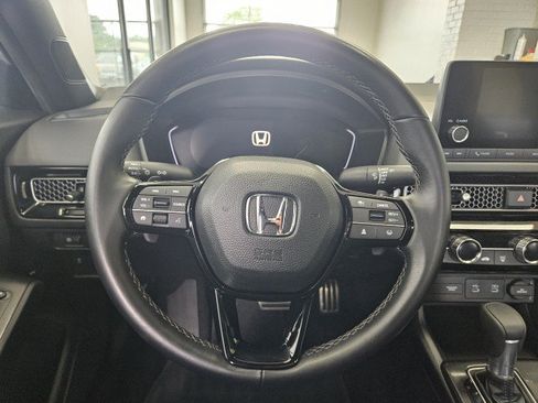 Used 2025 Honda Civic Sport image 17