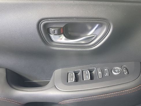 Certified 2025 Honda HR-V Sport image 24