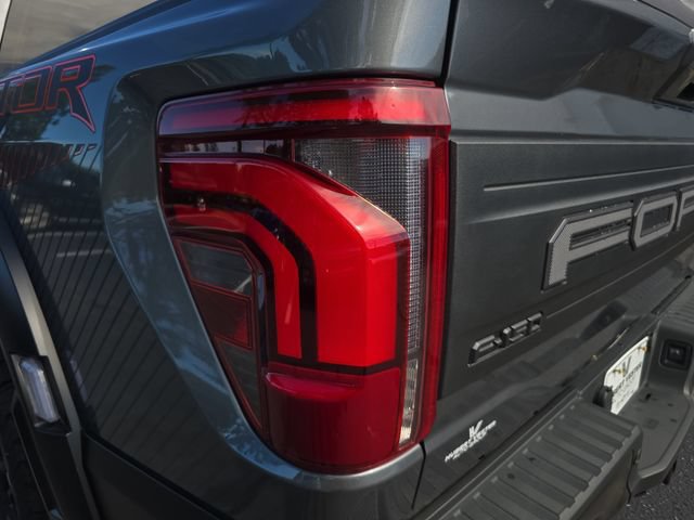 Used 2024 Ford F150 Raptor AWD/4WD image 35