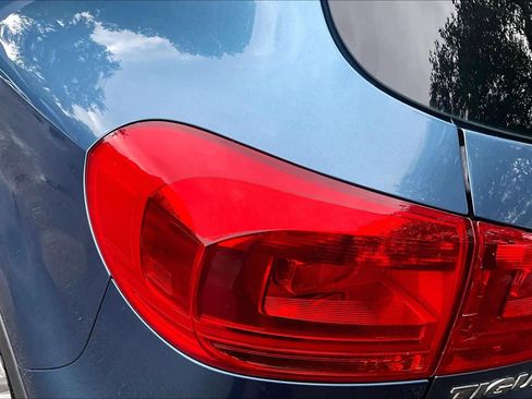 Used 2017 Volkswagen Tiguan Wolfsburg Edition FWD image 29