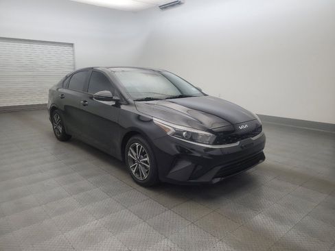 Used 2023 Kia Forte LXS w/ LXS Technology Package FWD image 13