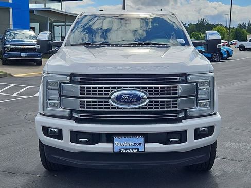 Used 2017 Ford F350 Platinum w/ Platinum Ultimate Package AWD/4WD image 9
