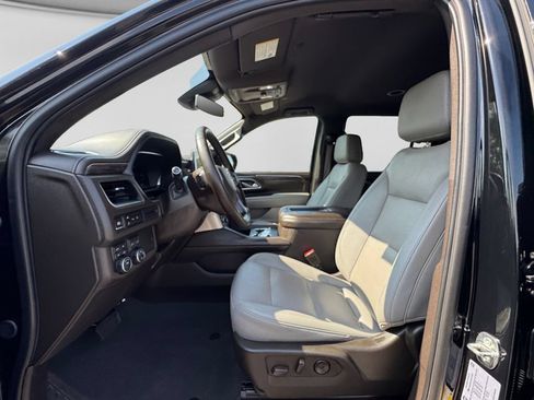 Used 2024 Chevrolet Tahoe LT AWD/4WD image 19