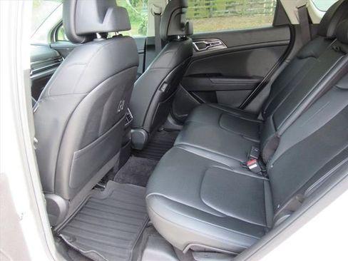 Used 2025 Kia Sportage SX FWD image 36