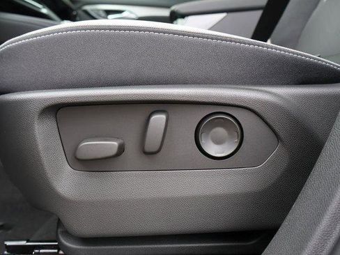 New 2025 Buick Envision Sport Touring image 22