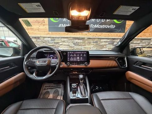 Used 2023 GMC Canyon AT4 w/ AT4 Premium Package image 16