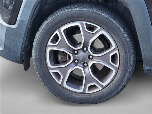 Used 2016 Jeep Renegade Limited FWD image 14