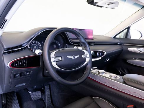 Used 2024 Genesis GV70 2.5T w/ Advanced Package AWD/4WD image 15