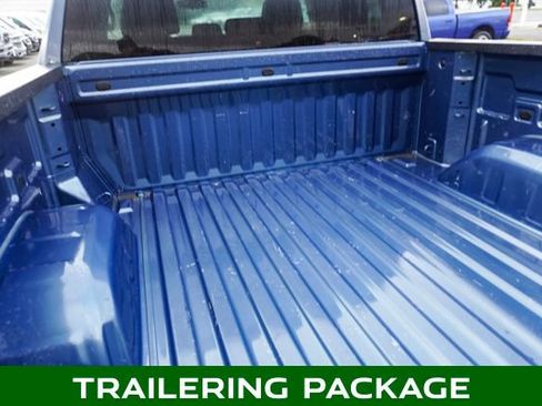 Used 2024 GMC Sierra 1500 SLE image 5