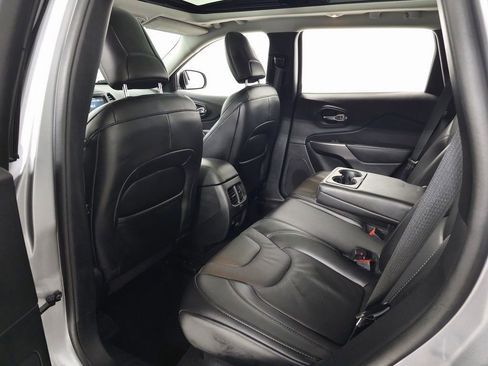 Used 2021 Jeep Cherokee Latitude Lux w/ Sun & Sound Group image 32