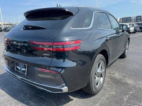 Used 2026 Genesis GV70 2.5T Select AWD/4WD image 3