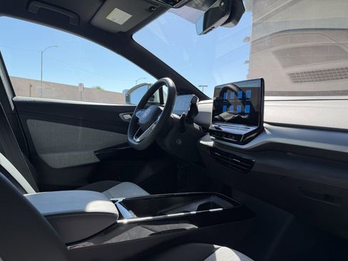 Used 2023 Volkswagen ID.4 Pro image 39