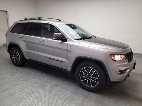 Used 2020 Jeep Grand Cherokee Trailhawk AWD/4WD image 11