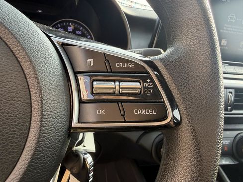 Used 2021 Kia Forte LXS FWD image 26