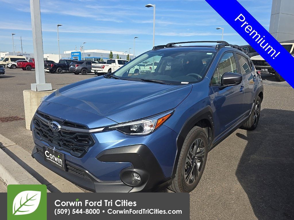 Used 2024 Subaru Crosstrek 2.0i Premium AWD/4WD image 3