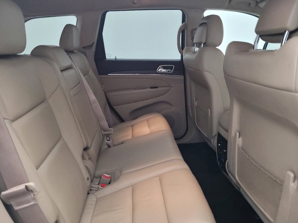 Used 2017 Jeep Grand Cherokee Limited RWD image 19