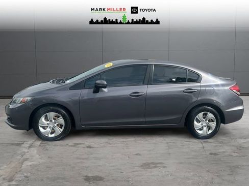 Used 2015 Honda Civic LX image 2