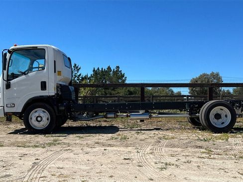 New 2025 Chevrolet Low Cab Forward 5500XG image 7