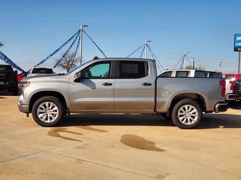 New 2026 Chevrolet Silverado 1500 Custom RWD image 5