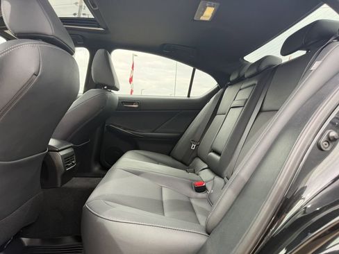 Used 2022 Lexus IS 300 AWD w/ Premium Package image 31