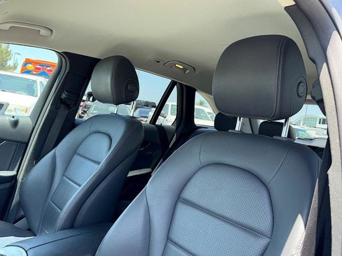 Used 2022 Mercedes-Benz GLC 300 image 21