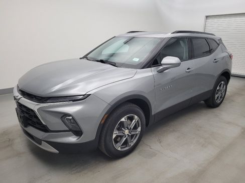 Used 2023 Chevrolet Blazer LT w/ Convenience Package AWD/4WD image 2