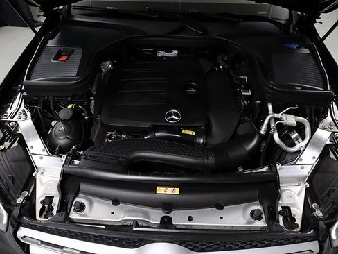 Certified 2022 Mercedes-Benz GLC 300 4MATIC image 39