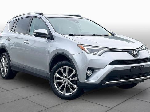 Used 2016 Toyota RAV4 Limited AWD/4WD image 2