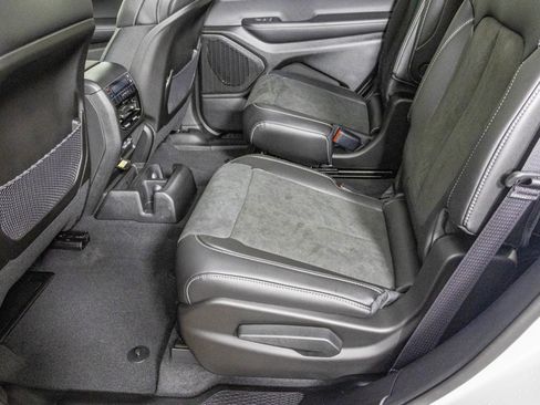 New 2025 Jeep Grand Cherokee L Altitude image 24