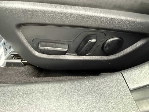 Certified 2025 MAZDA CX-30 AWD 2.5 S w/ Premium Package image 16