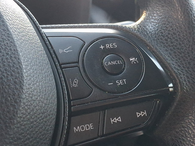 Used 2019 Toyota RAV4 LE w/ All Weather Liner Package AWD/4WD image 21