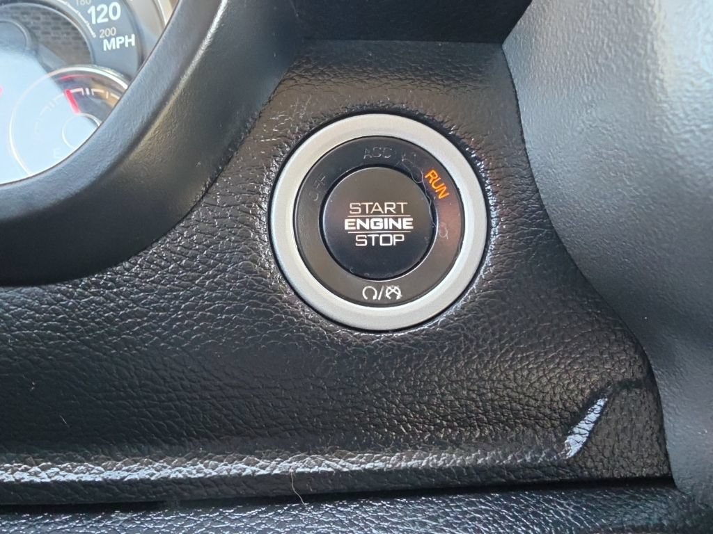 Used 2019 RAM 1500 Big Horn AWD/4WD image 13